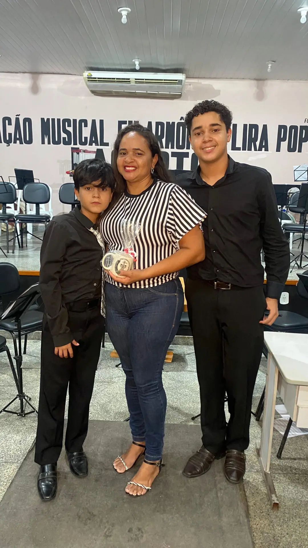 38963437-6074-40fe-981d-080fd93c38ec